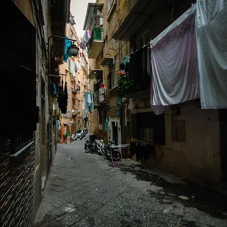 La casa di Ninì Napoli Centro-3